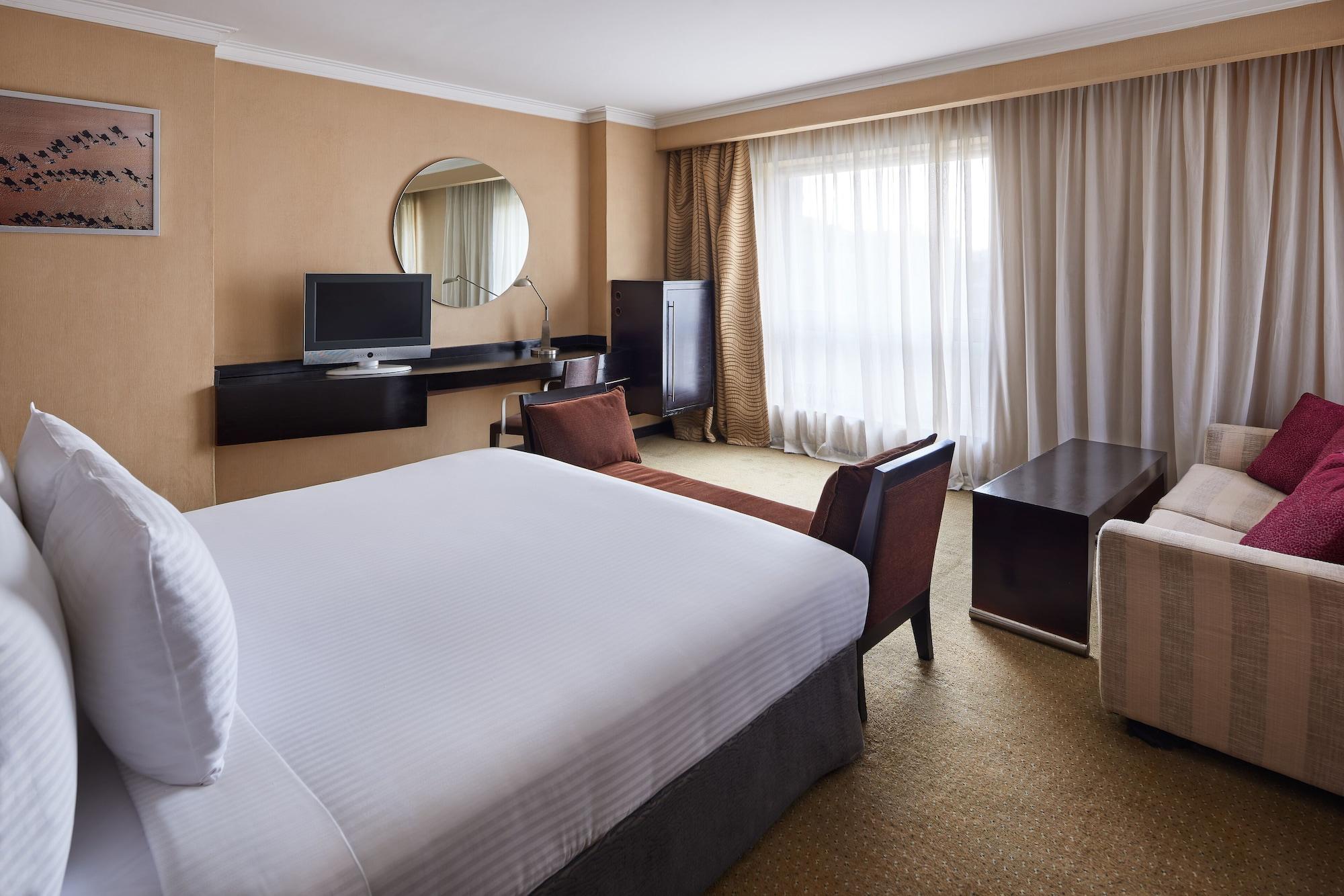 Radisson Blu Hotel, Heliopolis 4*