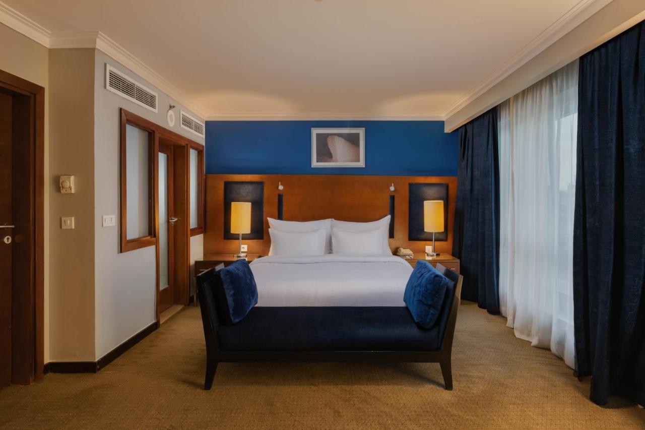 Radisson Blu Hotel, Heliopolis