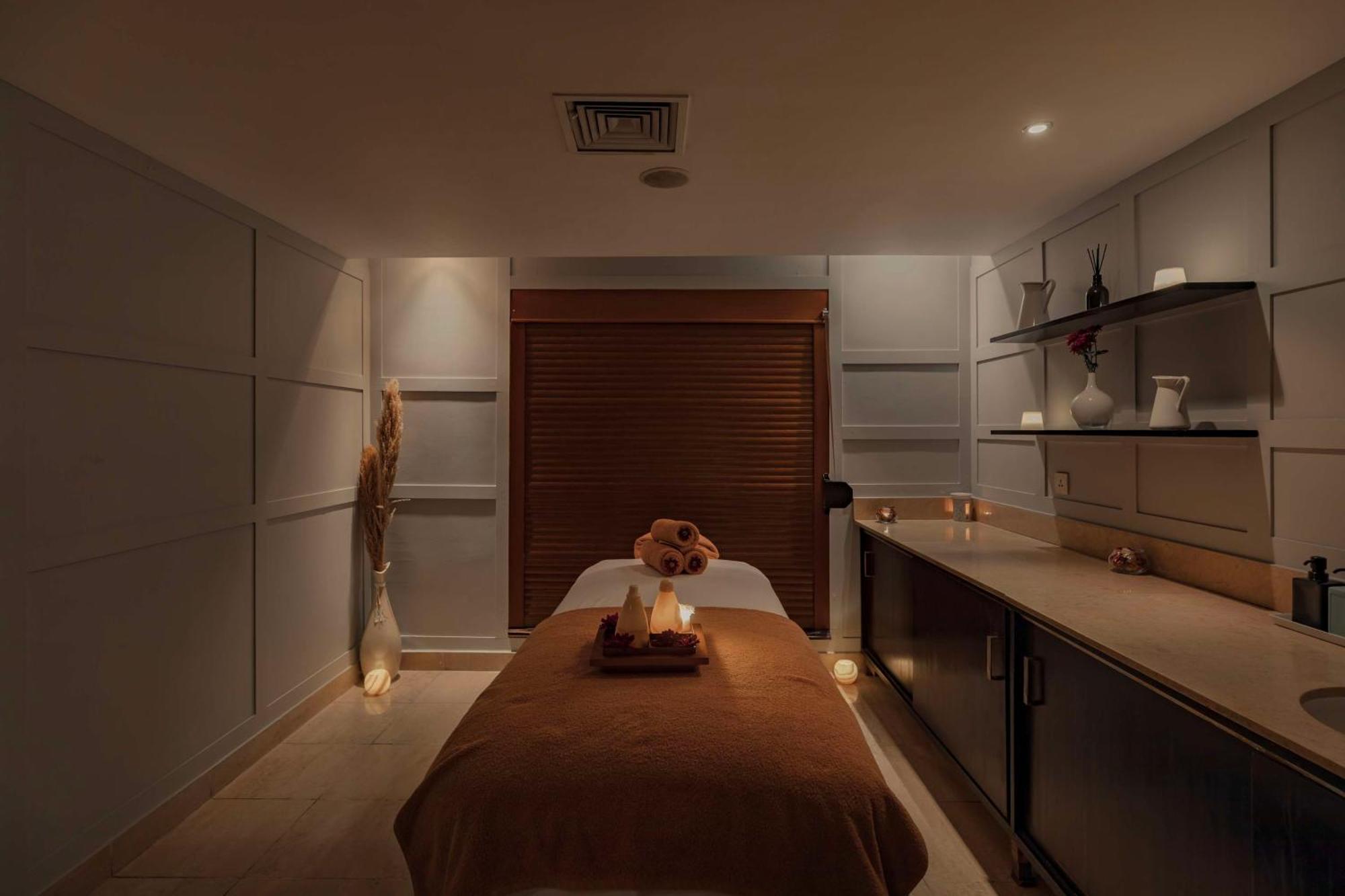 Radisson Blu Hotel, Heliopolis 4* Cairo
